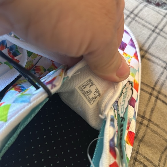 #40❤️/55❤️ BNWT Vans ComfyCush Era Tie-Dye Rainbow Checkerboard Skate Shoes - Picture 7 of 9